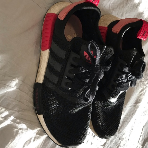 adidas Shoes - Adidas nmd 7